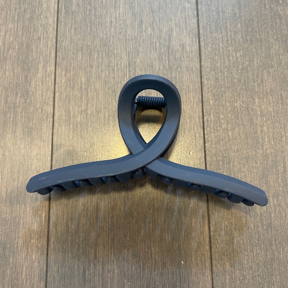 Navy Blue Hair Claw Clip